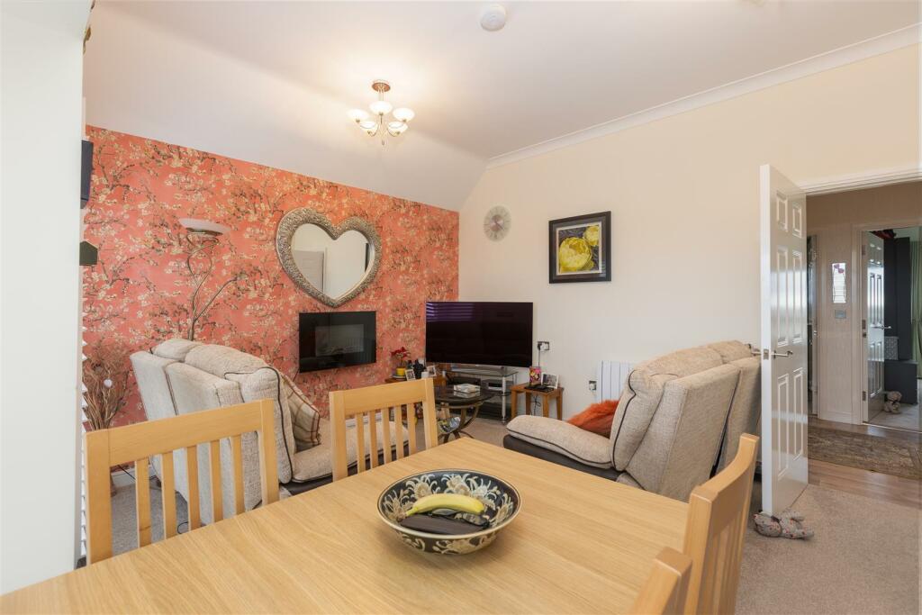 2 bedroom apartment for sale in Badger Wood, Middleton, Morecambe, LA3