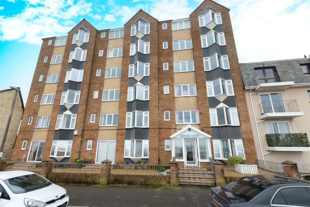 1 bedroom apartment for sale in Sandylands Promenade, Heysham