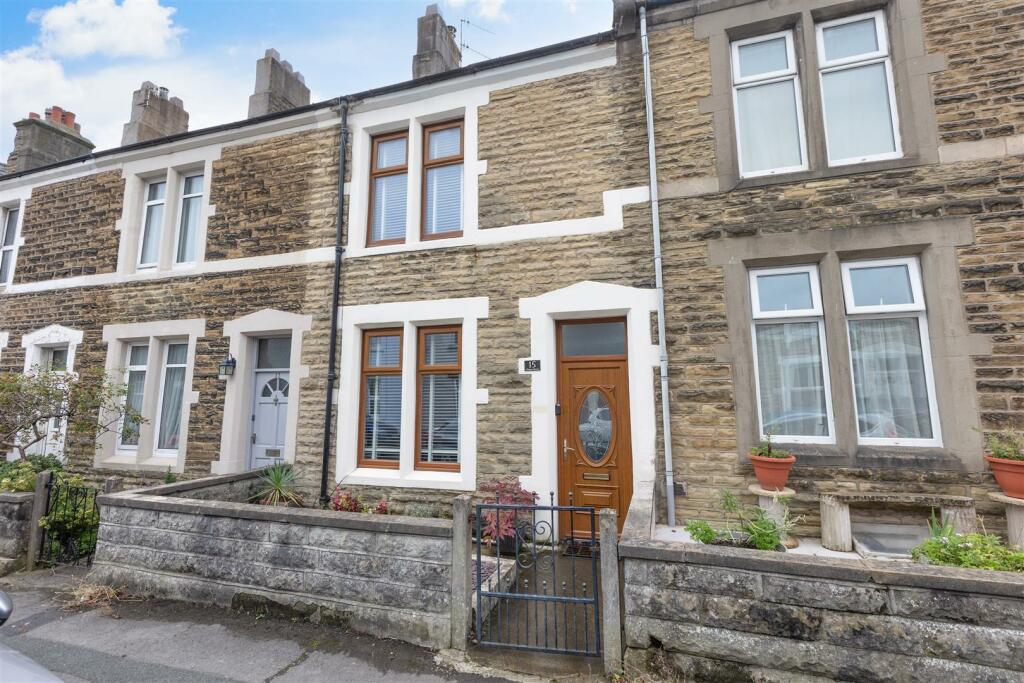 2 bedroom terraced house for sale in Hunter Street, Carnforth, LA5