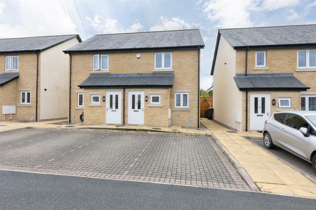 2 bedroom terraced house for sale in Swallow Close, Bolton Le Sands, Carnforth, LA5