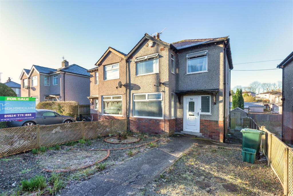 3 bedroom semi-detached house