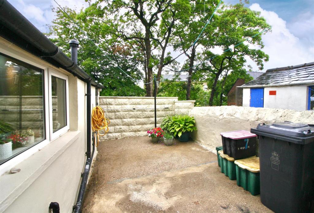 2 bedroom terraced house for sale in Woodville Street, Lancaster, LA1