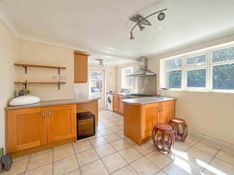 4 bedroom detached house for sale in Hunslet Road, Burntwood, WS7 9LA, WS7