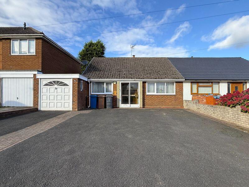 Main image of property: High Street, Burntwood, WS7 1LX