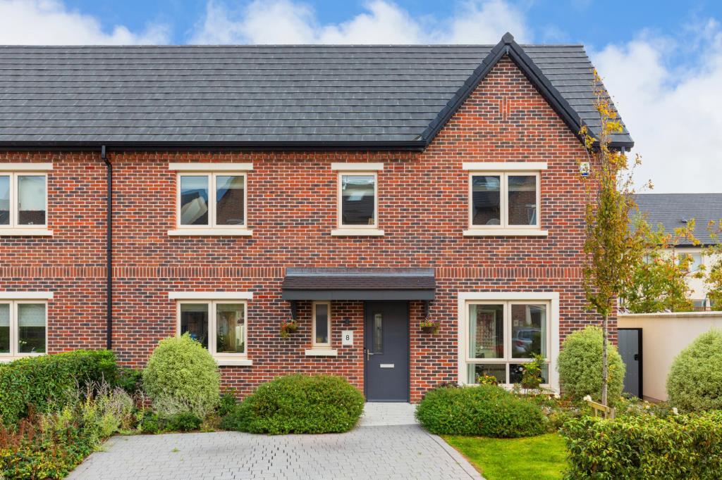 Main image of property: 8 Mercer Glen, Cherrywood, Dublin 18, D18 KH9V