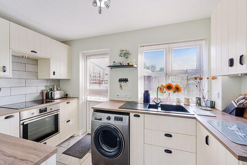 Main image of property: Kings Mead, South Nutfield