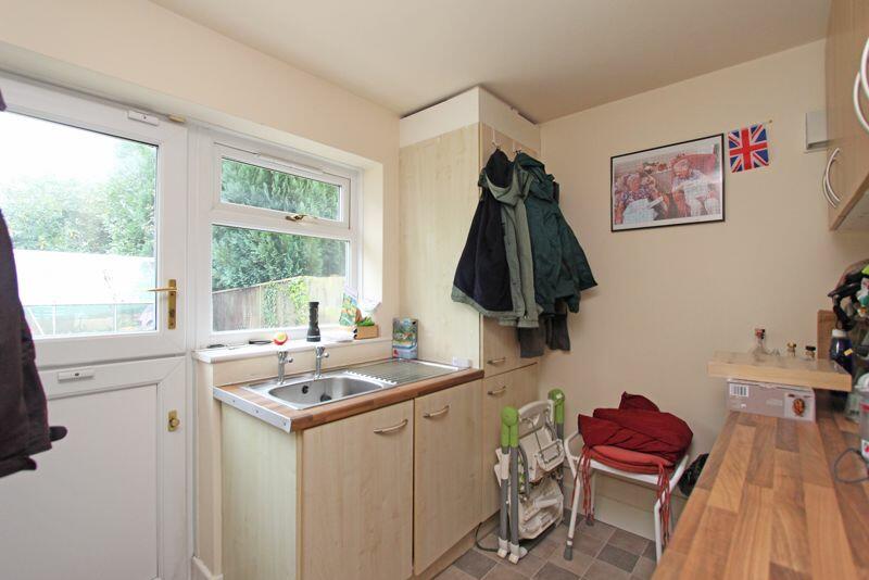 Additional property image - Oakwood Avenue, New Milton