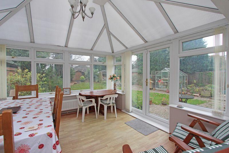 Additional property image - Oakwood Avenue, New Milton