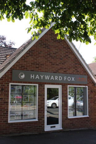 Hayward Fox, Swaybranch details