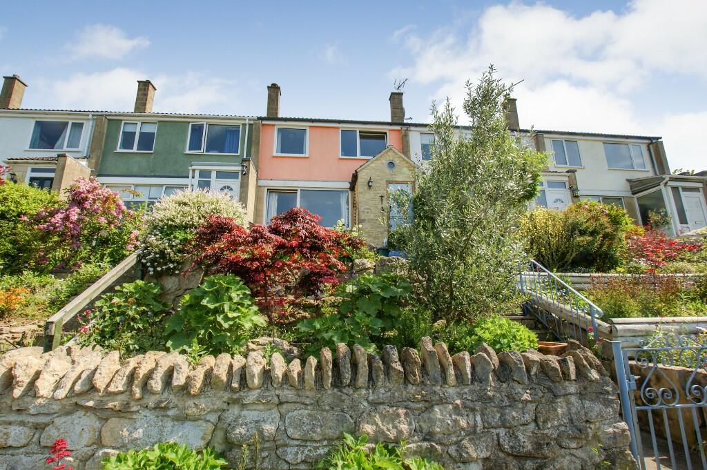 3 bedroom terraced house for sale in Purlewent Drive, Bath, BA1