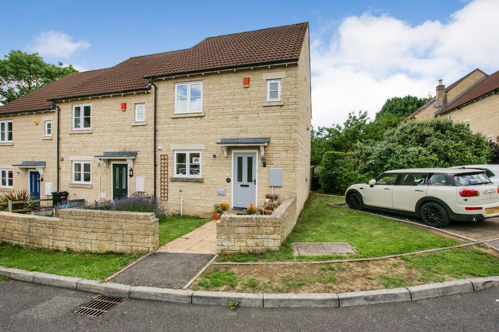 3 bedroom end of terrace house for sale in Broadmoor Lane, Upper Weston