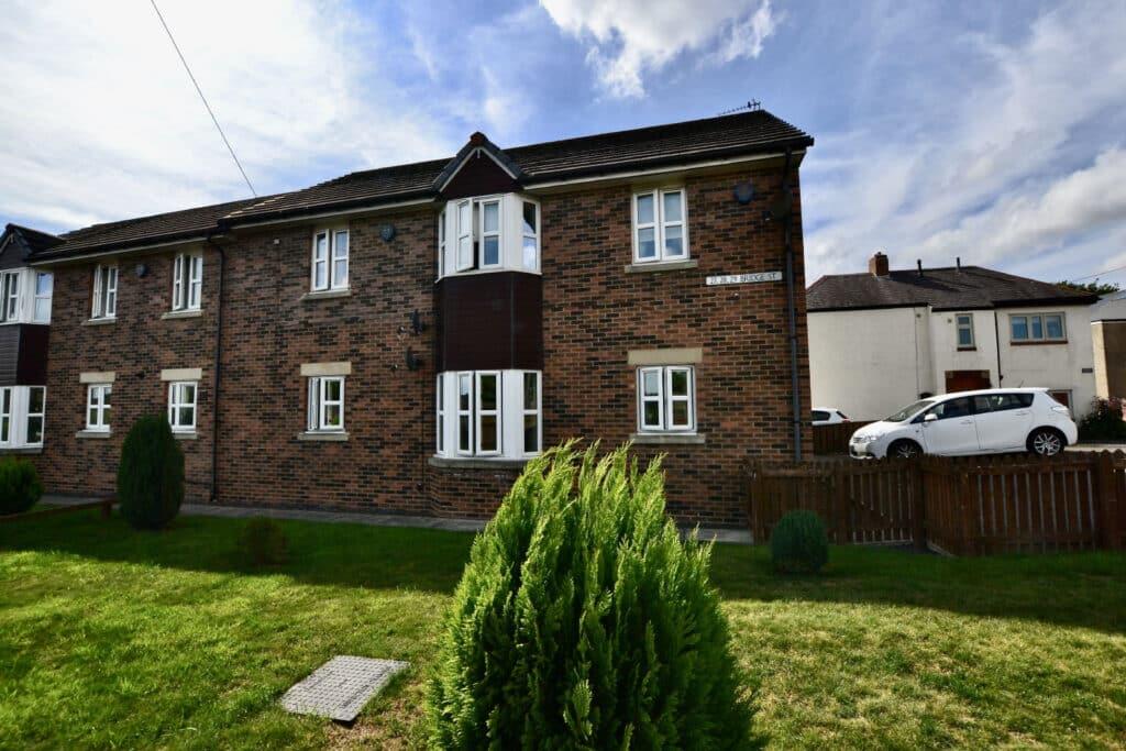 2 bedroom apartment for rent in 2 Bedroom Ground Floor Apartment to Let