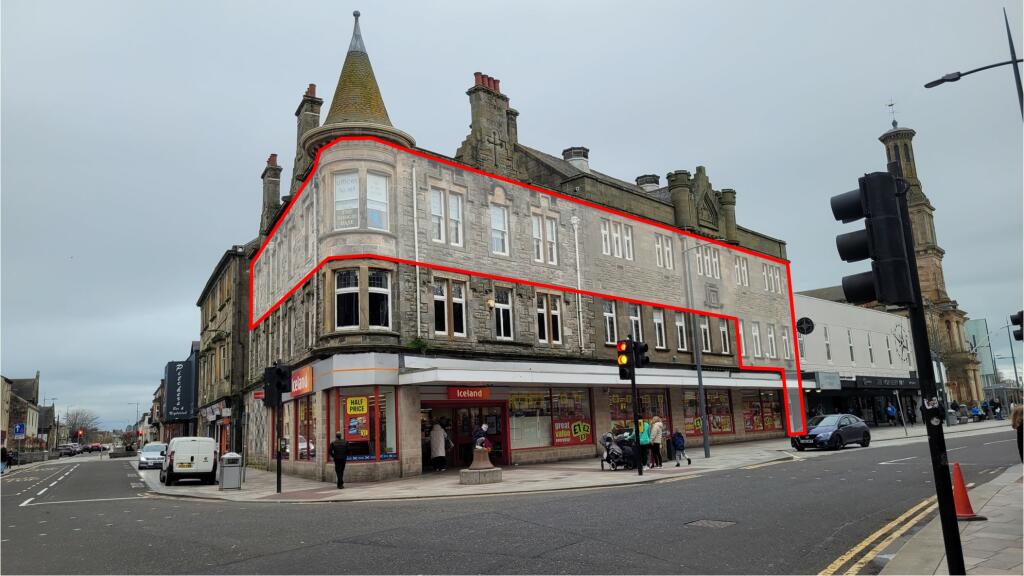 Main image of property: 100 High Street, Irvine, KA12