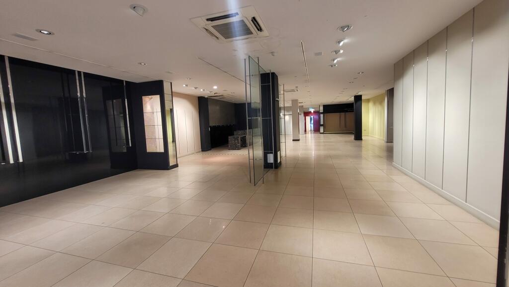 Additional property image - 70 High Street, Dumfries, DG1