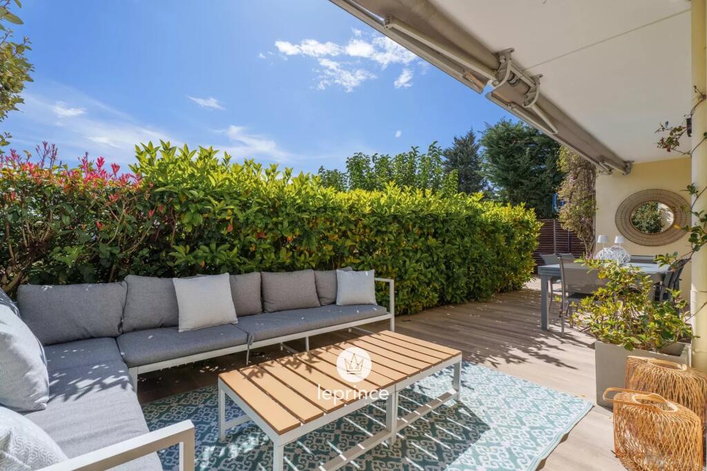 Main image of property: Provence-Alps-Cote d`Azur, Alpes-Maritimes, Villefranche-sur-Mer
