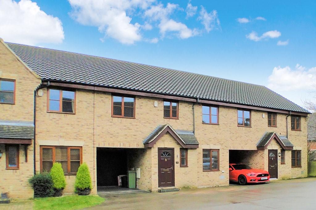 4 bedroom terraced house for rent in Perivale, Milton Keynes