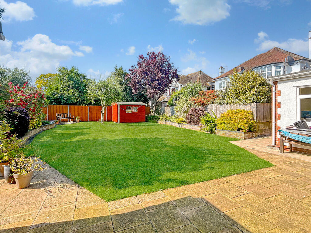Additional property image - Albert Gardens, Clacton-on-Sea, Clacton, CO15