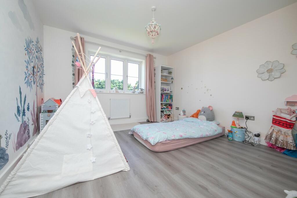 Additional property image - Colchester Road, Weeley, Clacton-on-Sea, CO16