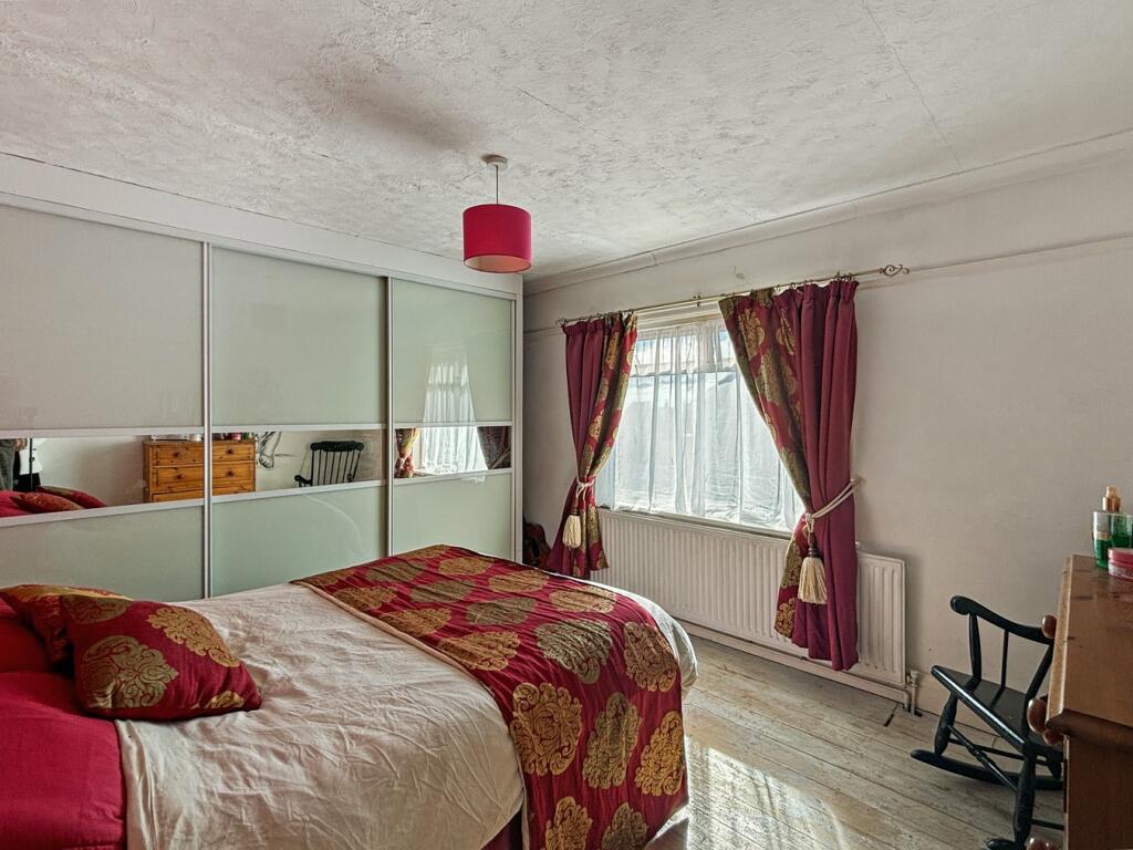 Additional property image - Bayard Avenue, Brightlingsea, Colchester, CO7