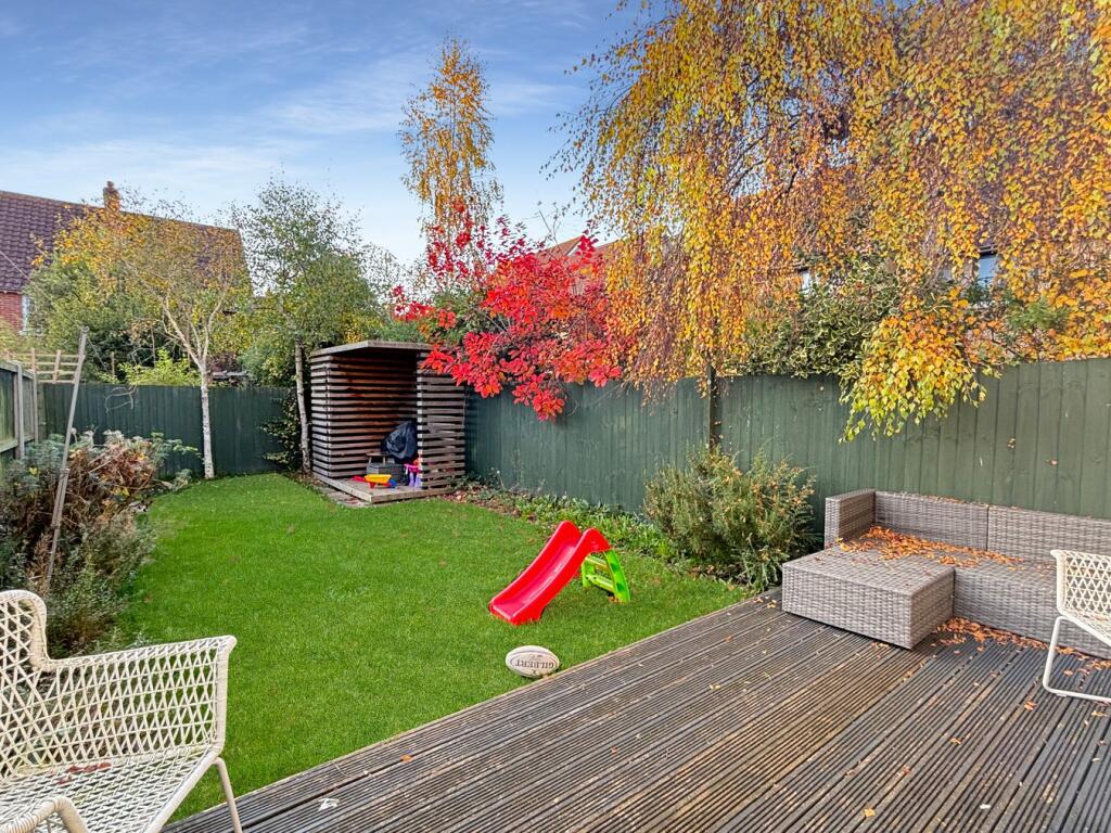 Additional property image - Old Ferry Road, Wivenhoe, Colchester, CO7