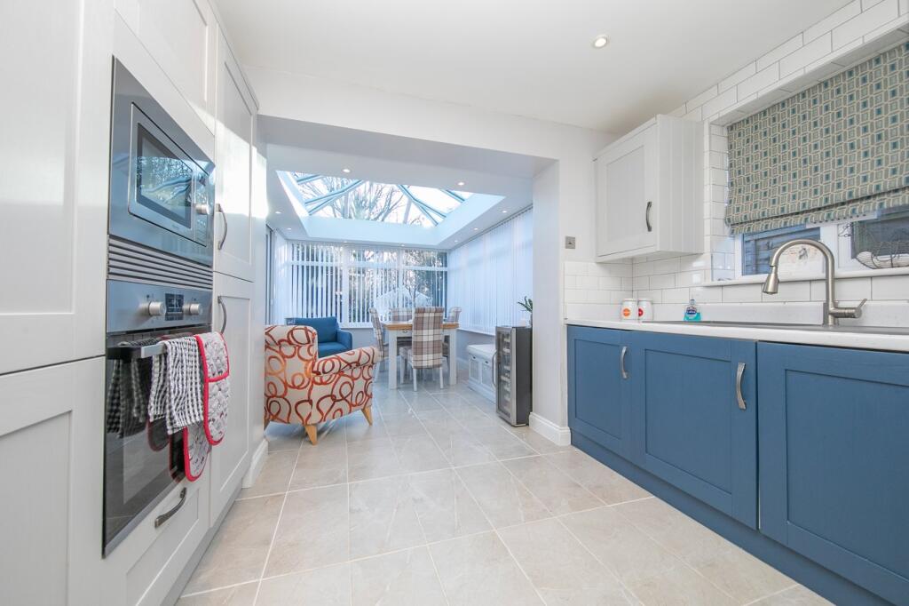 Additional property image - Parkwood Avenue, Wivenhoe, Colchester, CO7