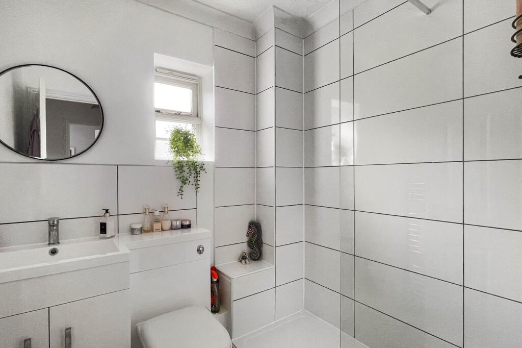 Additional property image - Oakleigh Court, Wivenhoe, Colchester, CO7