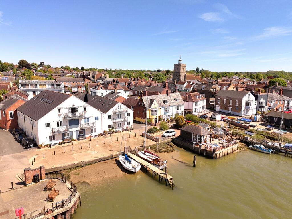 Main image of property: Smugglers Wharf, Wivenhoe, Colchester, CO7