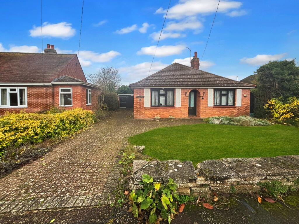 Main image of property: Ernest Road, Wivenhoe, Colchester, CO7