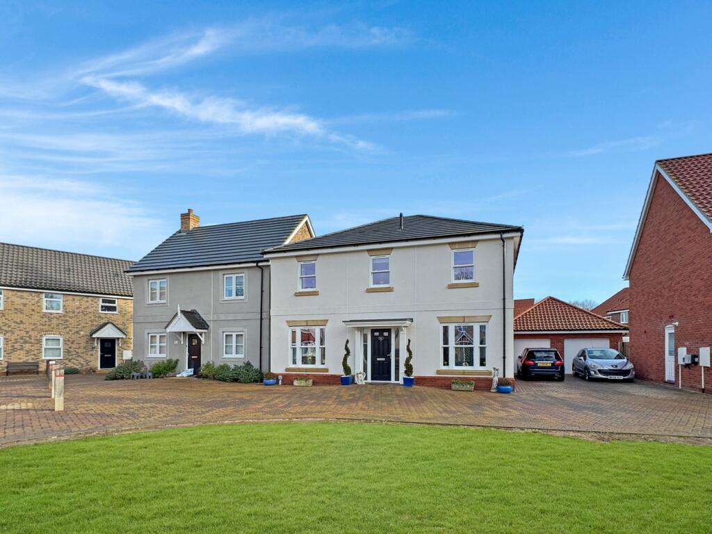 Main image of property: St Andrews Close, Alresford, Colchester, CO7