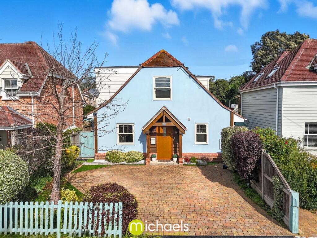 Main image of property: De Vere Lane, Wivenhoe, Colchester, CO7