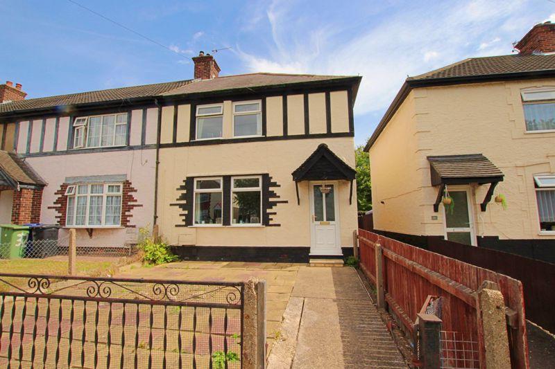 3 bedroom end of terrace house for sale in Bluestone Lane, Immingham, DN40