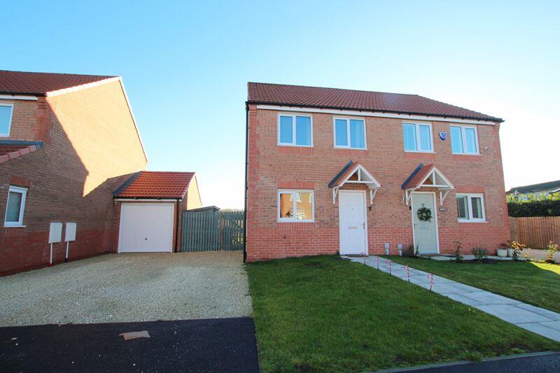 3 bedroom semidetached house for sale in Jersey Place, Immingham, DN40