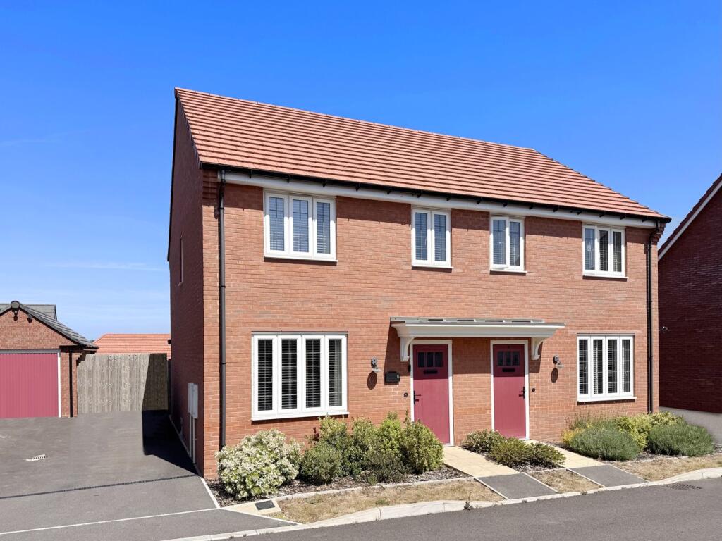 Main image of property: Chapman Crescent, Faringdon, SN7