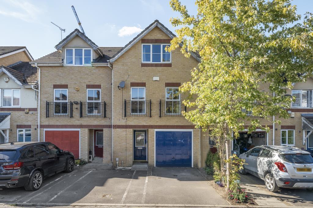 Main image of property: Slough, Berkshire, SL1
