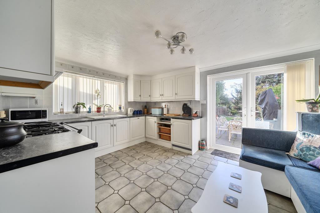 Main image of property: Slough, SL2, SL2