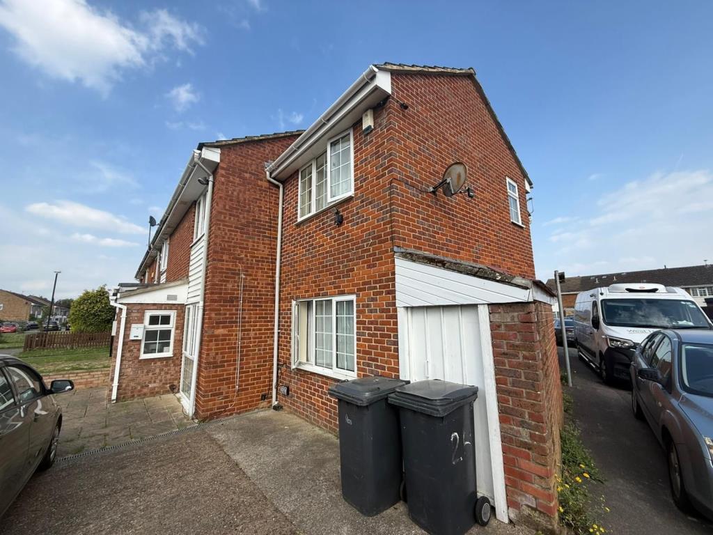 Main image of property: Slough, Berkshire, SL3