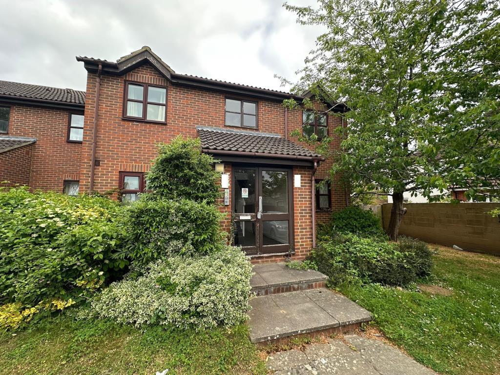 Main image of property: Slough, Berkshire, SL2
