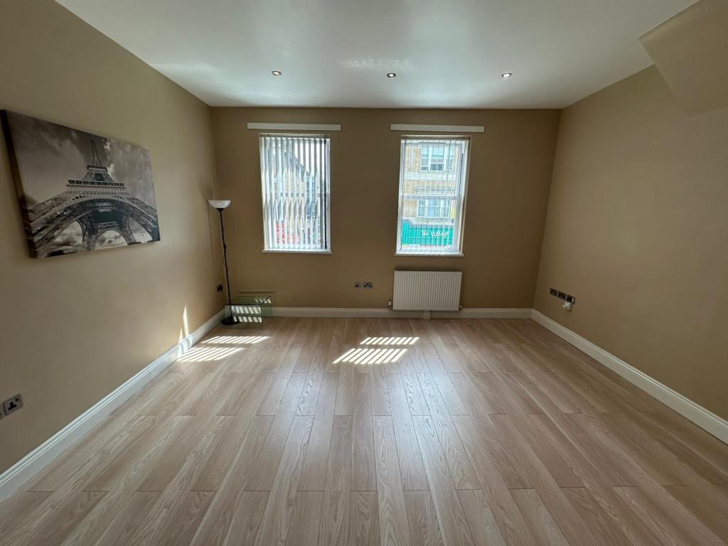 Main image of property: Slough, Berkshire, SL1