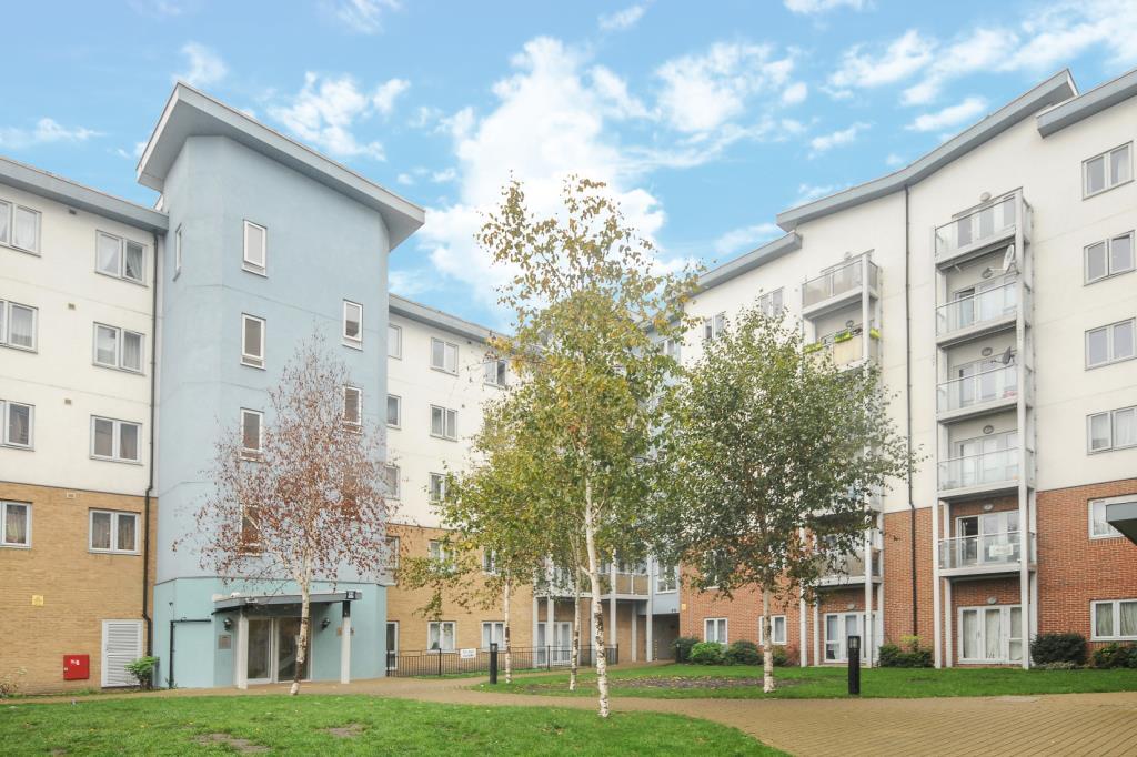 Main image of property: Slough, Berkshire, SL2