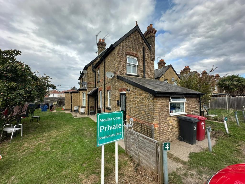 Main image of property: Slough, Berkshire, SL2