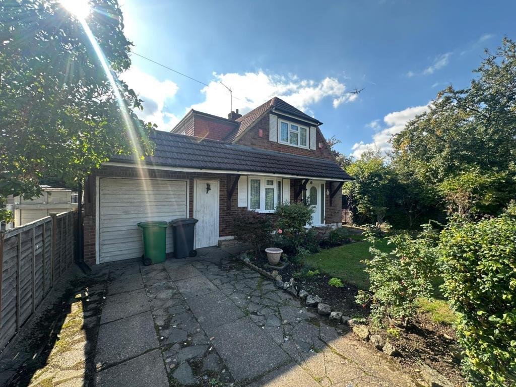 Main image of property: Slough, Berkshire, SL3