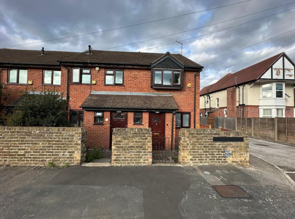 Main image of property: Slough, Berkshire, SL1