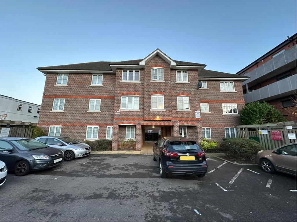 Main image of property: Slough, Berkshire, SL1