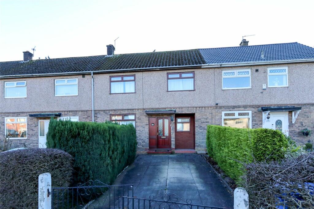 3 bedroom terraced house for sale in Tarvin Road, Cheadle, Greater Manchester, SK8