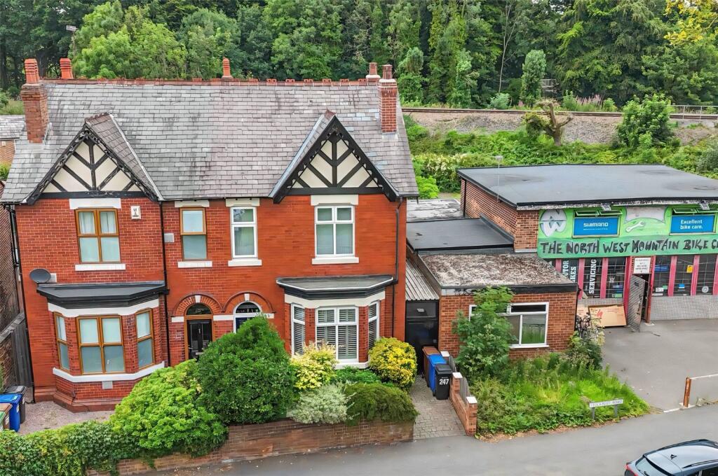 Main image of property: Stockport Road, Cheadle, Greater Manchester, SK8