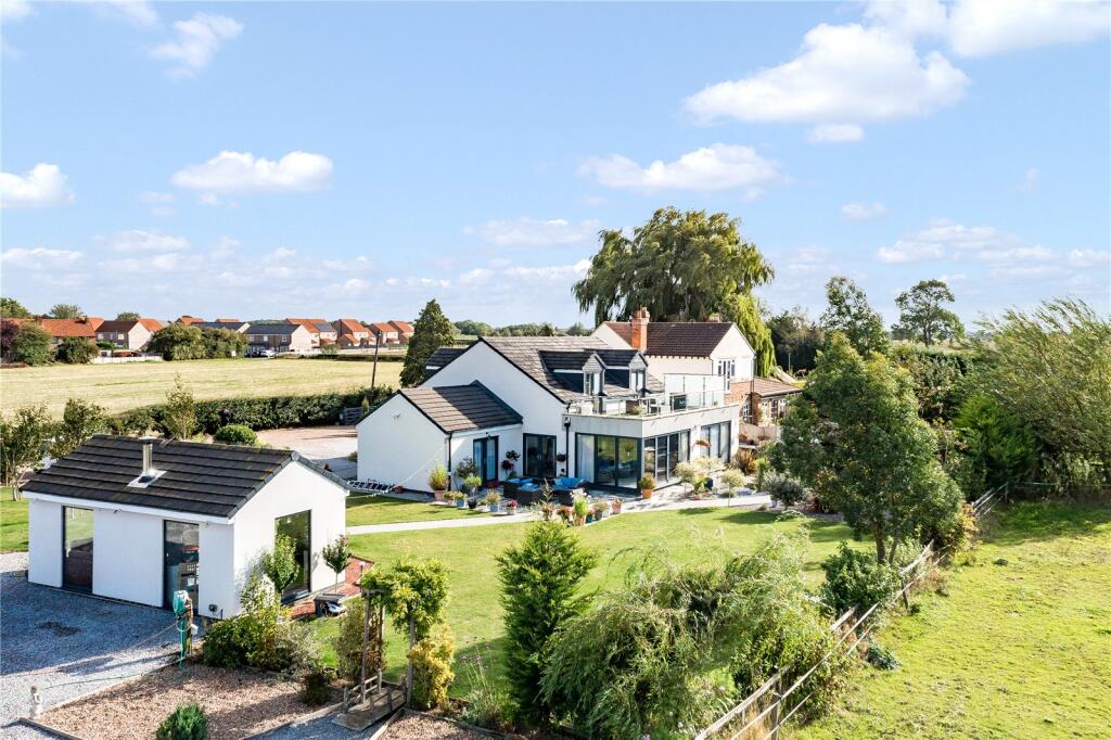 Main image of property: Wharfedale Cottage, Church Fenton Road, Ulleskelf, Tadcaster, North Yorkshire