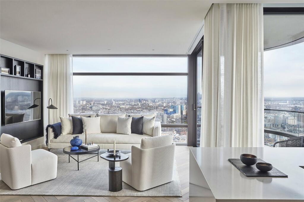 3 bedroom flat for sale in Principal Tower,
2 Principal Place, EC2A