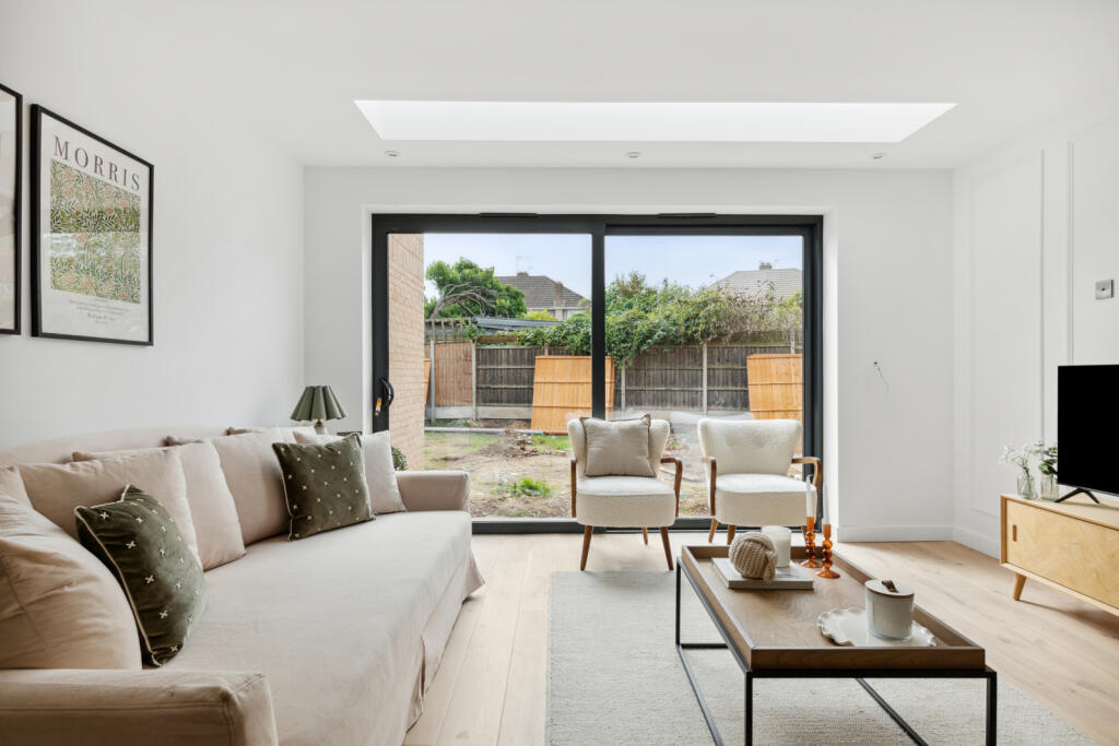 Additional property image - Thistlefield Close, 
Bexley, DA5