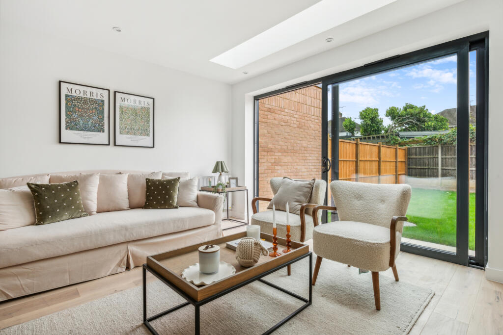 Additional property image - Thistlefield Close, 
Bexley, DA5
