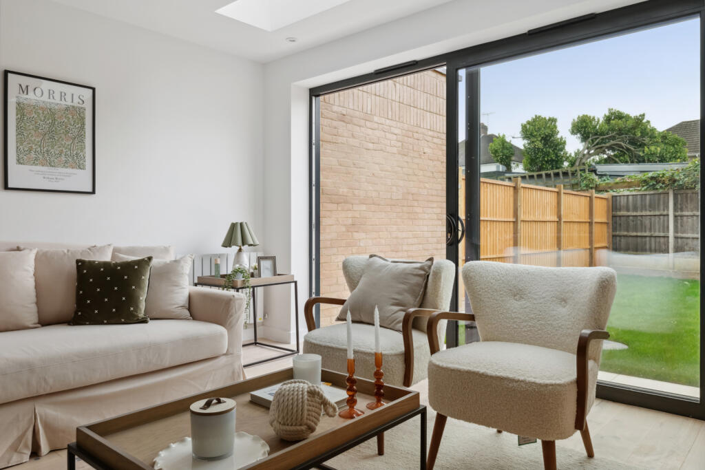Additional property image - Thistlefield Close, 
Bexley, DA5